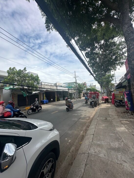 Mặt tiền Phạm Thế Hiển Nở hậu 10×40 chỉ 11 tỷ