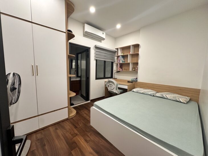 Bán nhà Hồng Tiến, Bồ Đề, Long Biên. Full nội thất đẹp, an sinh đỉnh, ôtô 7 chỗ. 60m2 * 4T, 13.2 tỷ