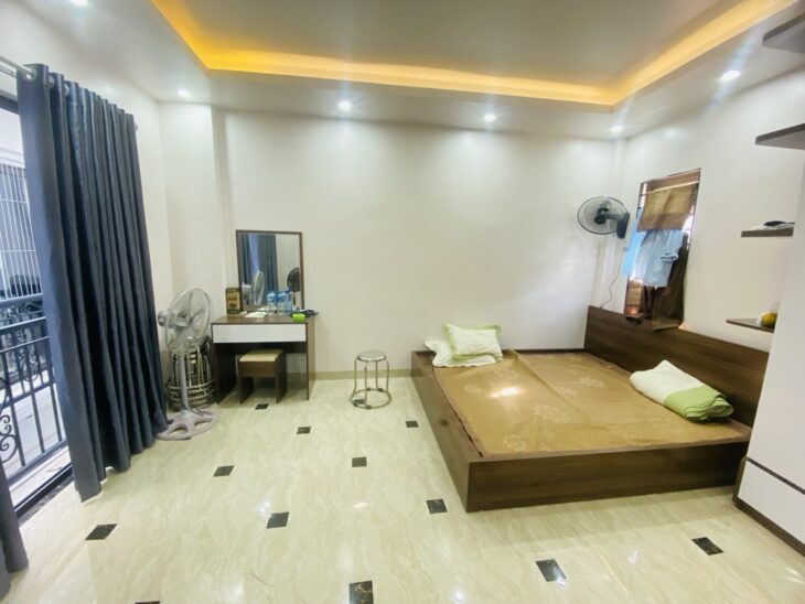 Bán nhà 35m², 5 tầng, 3PN, 3WC, Bùi Xương Trạch, Khương Đình – 7.3 tỷ