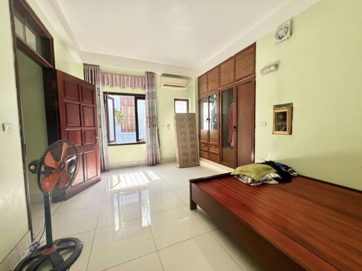 Đã từng khó khăn với việc tìm nhà 10 tỷ nhưng bây giờ có lẽ sẽ khác! Bán nhà Nguyễn Sơn, 65m2, ô tô