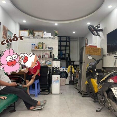 Chỉ 4.25 tỷ bán nhà PHAN ĐĂNG LƯU, PN, 3 PHÒNG