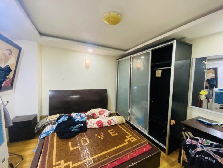 Bán gấp nhà HÒA HẢO, 5 phòng, hẻm xe hơi, 7.8 tỷ.