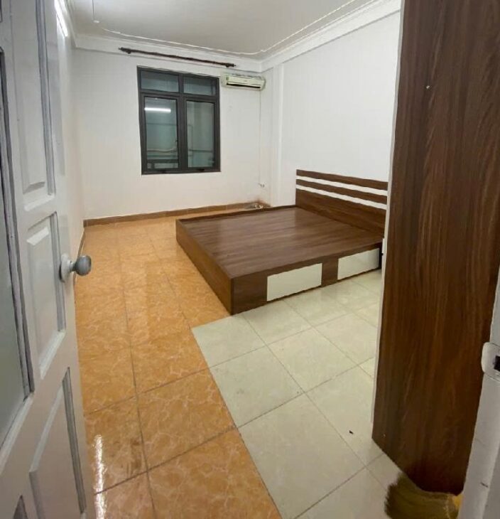 Bán nhà Thanh Liệt, Thanh Trì, tặng full nội thất sịn sò, DTSD 30m2, 4.75 tỷ