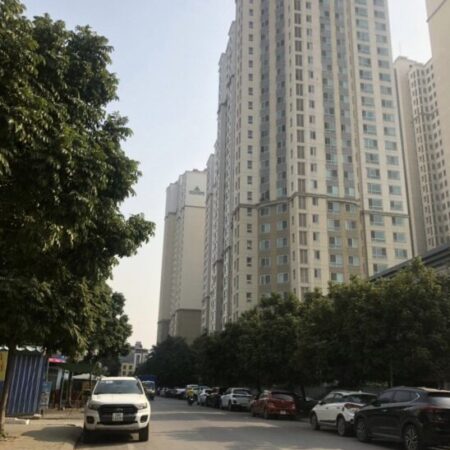 Liền kề tại Văn Phú Hà Đông ô tô đỗ 15 tỷ