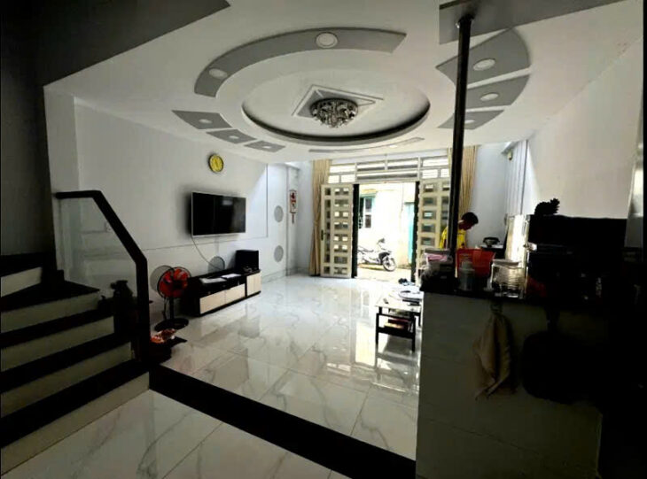 BÁN NHÀ 5 TẦNG – GẦN MẶT TIỀN PHAN XÍCH LONG – NGANG 5M SIÊU HIẾM – NHỈNH 7 TỶ