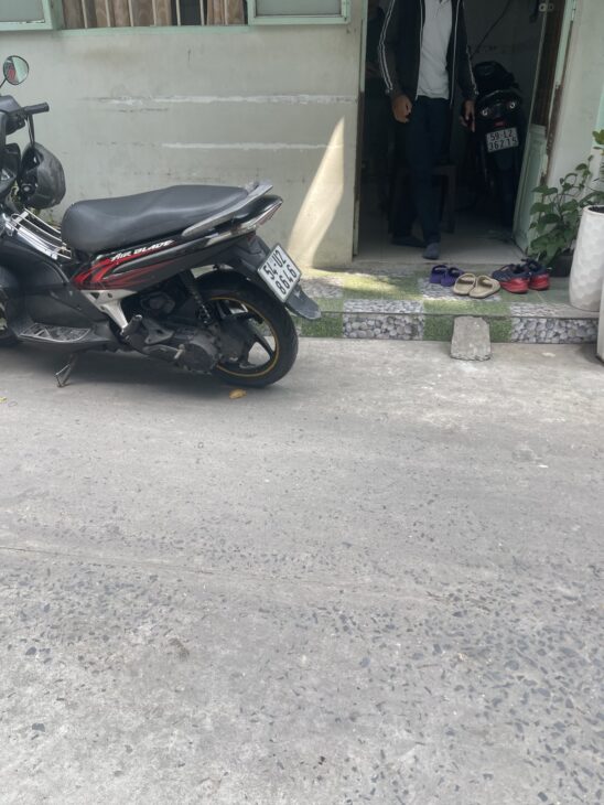 NHÀ ĐƯỜNG ÂU DƯƠNG LÂN , PHƯỜNG 3 , QUẬN 8 , XE HƠI ĐẬU CỬA , KHU AN NINH , DÂN TRÍ CAO , GẤN CA