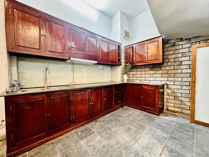 NHÀ DÂN XÂY CỰC CHẮC CHẮN – TRUNG TÂM QUẬN HAI BÀ – KHÁCH VỀ Ở NGAY – VÀI PHÚT RA PHỐ CỔ – AN SINH