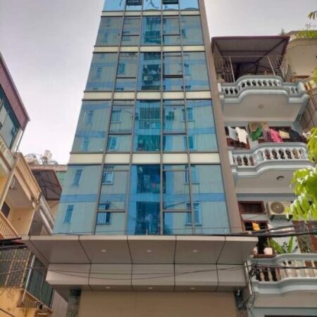 Toà Văn phòng Phạm Văn Đồng gara 2 ô tô,thang máy,vỉa hè, ô tô tránh, KD 115m -21 tỷ