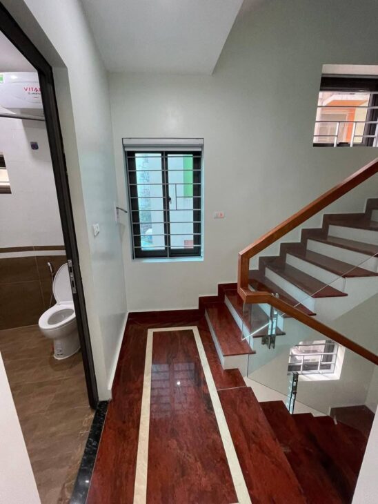 BÁN NHÀ XUÂN LA – TÂY HỒ – PHÂN LÔ CÁN BỘ – GARA ÔTÔ – NHÀ MỚI KOONG, Ở LUÔN – NỞ HẬU (11.9 tỷ)