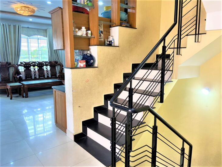 Bán nhà Tô Hiến Thành,Quận 10,HXH, 4.5×10 3 tầng chỉ 5.4 tỷ.