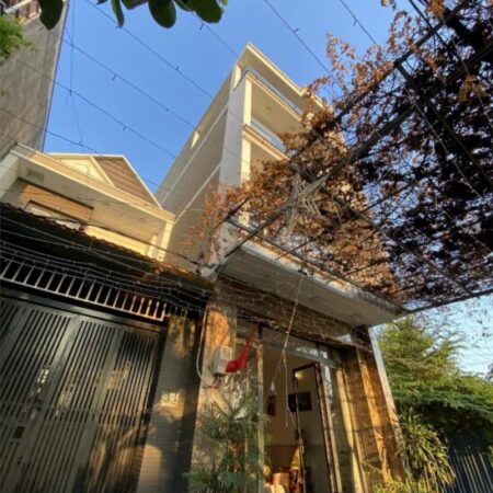 Bán nhà hẻm xe hơi Lê Văn Lương, 5x20m, 4 tầng, chỉ 7.5 tỷ