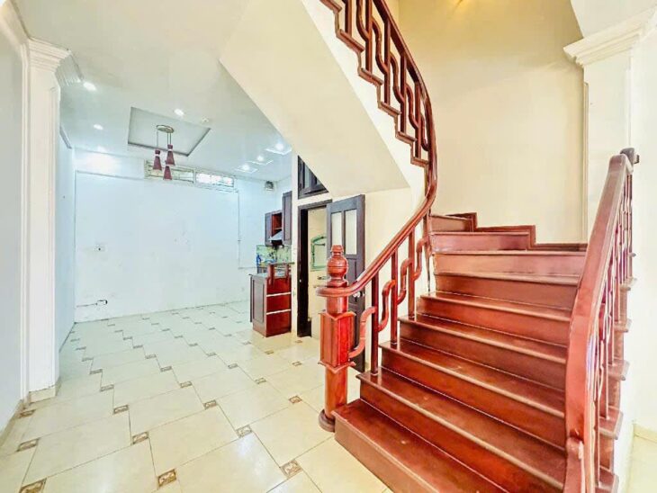 VIEW HỒ TÂY – THOÁNG TRƯỚC SAU – Ô TÔ VÀO NHÀ– 20 M RA HỒ