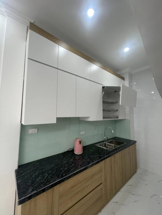 Nhà mới Đại Đồng, Nguyễn khoái, quận Hoàng Mai, Hà nội 5 tầng x 30m2 giá 4.95 tỷ