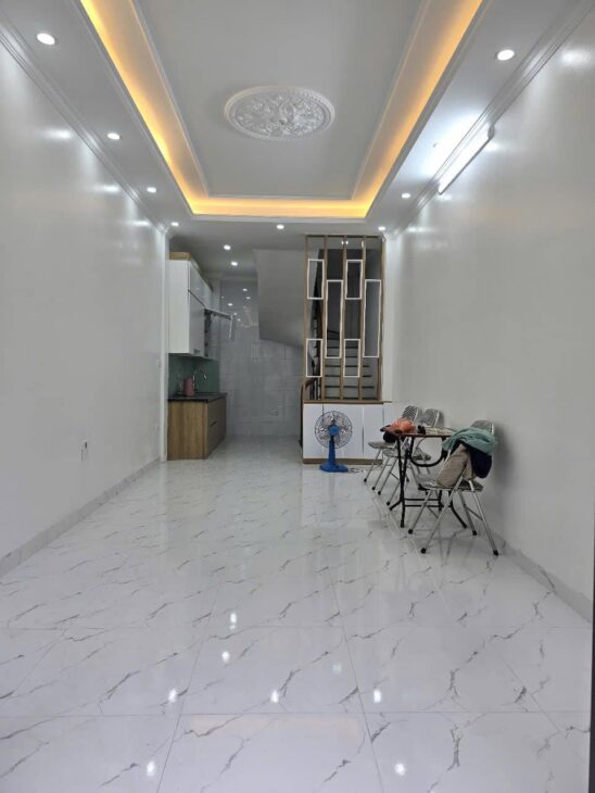 Nhà mới Đại Đồng, Nguyễn khoái, quận Hoàng Mai, Hà nội 5 tầng x 30m2 giá 4.95 tỷ