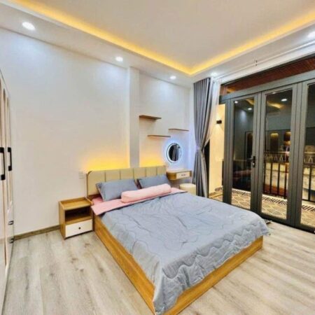 CĂN NHÀ NGHỈ 16 PHÒNG NGỦ – VỊ TRÍ VÀNG DĨ AN, BÌNH DƯƠNG – GIÁ 9.8 TỶ – SỔ HỒNG RIÊNG