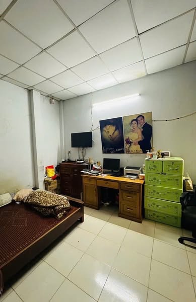Chính_chủ gấp bán nhà 2 tầng…#Tây_Thạnh, #Chế_Lan_Viên