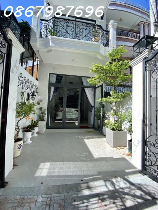 Bán Nhà 3 Tầng Mặt Tiền Đường Trịnh Phong, P. Tân Lập, TP. Nha Trang – Giá 13.5 Tỷ