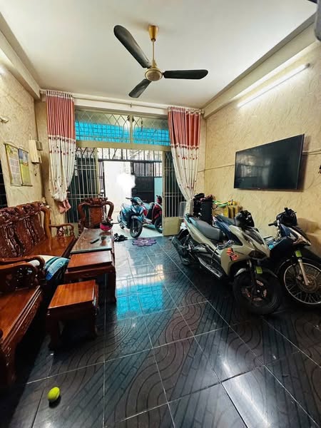 Chính_chủ gấp bán nhà 2 tầng…#Tây_Thạnh, #Chế_Lan_Viên