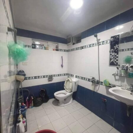 Chủ nhà gửi bán nhà nguyên căn phố Định Công Thượng, Hoàng Mai 97m2 4 tầng 10 tỷ