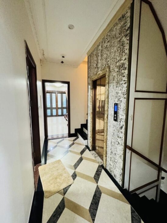 Phân lô VIP Ba Đình – ô tô tránh – vỉa hè – 70m* 6 tầng thang máy – nhỉnh 20 tỷ