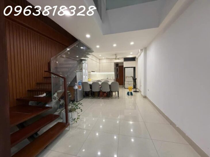 NHÀ ĐẸP BÊN MỸ – 2 THOÁNG – DÂN XÂY CHẤC CHẮN – ĐẸP Ở NGAY – Ô CHỜ THANG MÁY – 60m2 – Chỉ hơn 10 tỷ