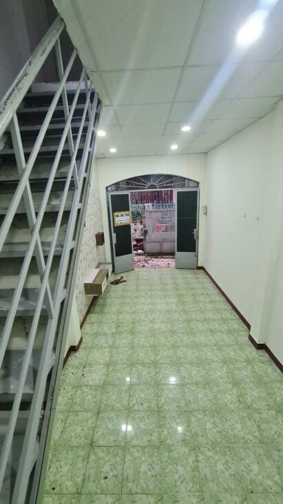 Bán Nhà 2 Tầng Hẻm Đường Nguyễn Thiện Thuật – TP Nha Trang – Khu Phố Tây