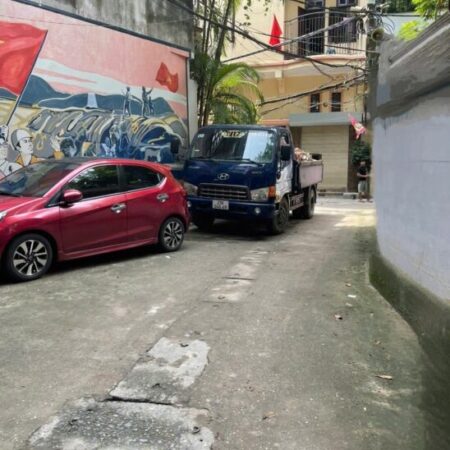 Ngọc Khánh Đê La Thành – ô tô vào nhà – 90m – 6 tầng thang máy – chỉ 19 tỷ