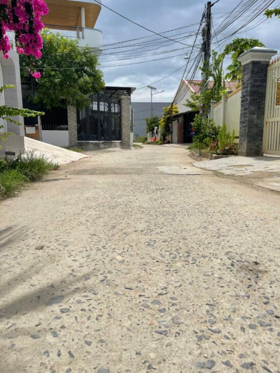 Nhanh tay sở hữu lô đất đẹp – Giá tốt nhất khu vực!”LÔ ĐẤT GIÁP KHU ĐÔ THỊ PHÚ ÂN NAM 2