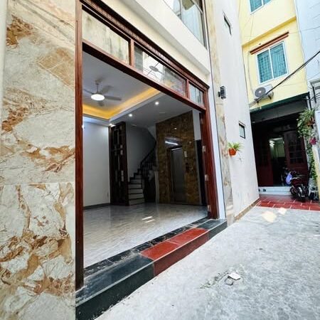 NHÀ ĐẸP VIỆT HƯNG – LONG BIÊN LÔ GÓC 2 THOÁNG, DIỆN TÍCH 40M, NHÀ 5 TẦNG THIẾT KẾ HIỆN ĐẠI SẴN