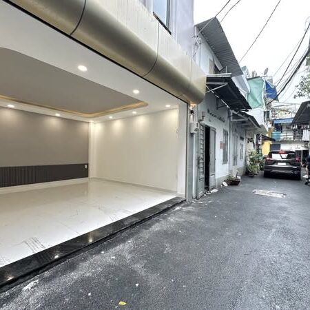 Siêu phẩm HXH Nguyễn Văn Đậu Quận Bình Thạnh Phường 11.