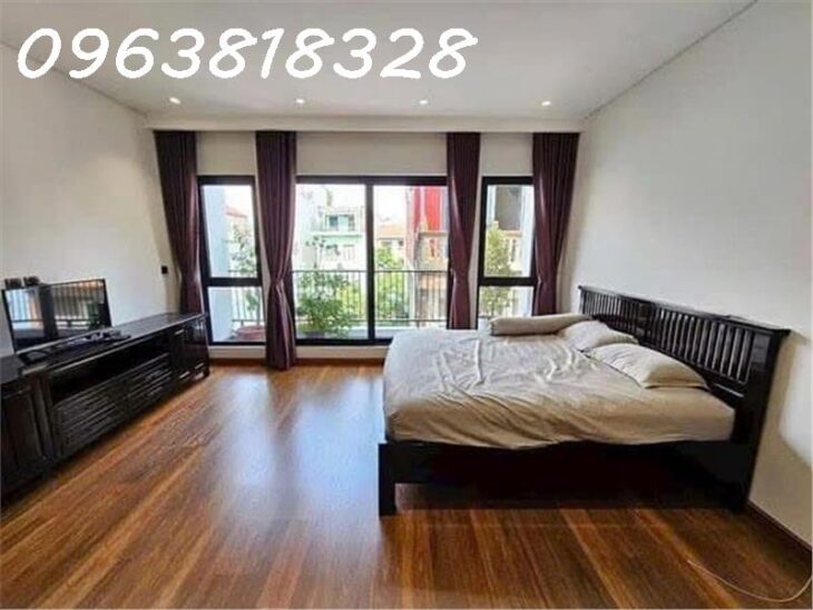Bán nhà hiếm đẹp Phố Lê Văn Lương, Hoàng Ngân, Trung Hoà, Cầu Giấy, ô tô đỗ cửa, vào nhà, dân xây