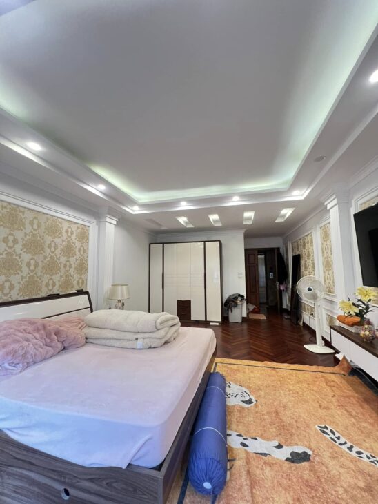 HƠN 7 TỶ NHÀ MỚI ĐỊNH CÔNG HOÀNG MAI PHÂN LÔ Ô TÔ VÀO NHÀ 2 THOÁNG Ở SƯỚNG, LH 0975666943
