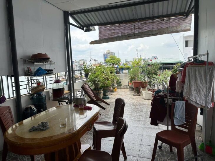 Nhà Đường Cách Mạng Tháng 8 Phường 5 Quận Tân Bình.