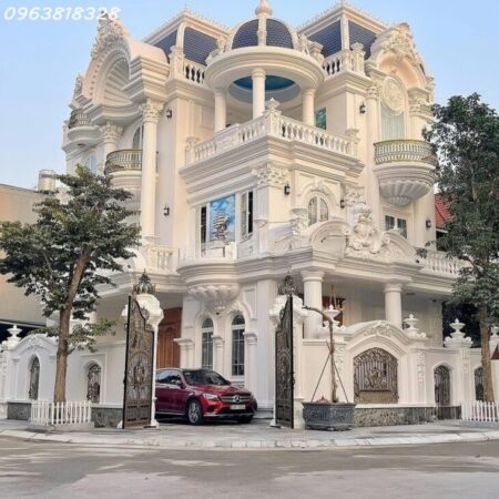 Chỉ 21 tỷ – BIỆT THỰ FULL NỘI THẤT – PHÂN LÔ – VỈA HÈ CỰC RỘNG Ô TÔ ĐỖ NGÀY ĐÊM – 2 MẶT THOÁNG –