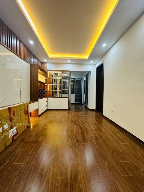 Nhà TT tầng 4.Hồ Đắc Di. Đống Đa_ DT 90m2. Giá 3,xx tỷ.