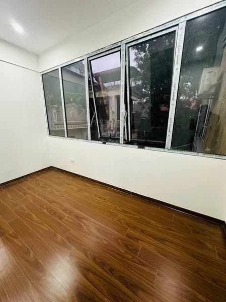 Nhà TT tầng 4.Hồ Đắc Di. Đống Đa_ DT 90m2. Giá 3,xx tỷ.