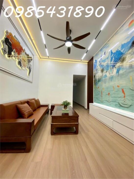 Bán nhà siêu phẩm 2 tầng cạnh chợ Hà Đông HN, 34m2 nhỉnh 5 tỷ