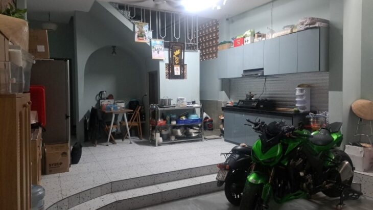 Bán nhà 6 phòng HUỲNH VĂN BÁNH 90M2 – PHÚ NHUẬN – gần mặt tiền.