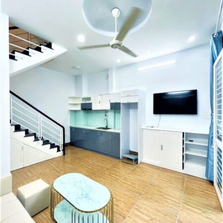 Bán nhà đường Hòa Hảo, Quận 10 HXH, 45m2 3 tầng 3PN chỉ 5,4 tỷ.