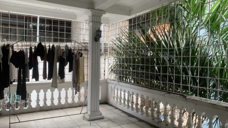 ⚜️ Biệt thự Hiếm VIP Phố Pháo Đài Láng, Đống Đa, 121m2 4T MT 20m, Chỉ 23 Tỷ ⚜️