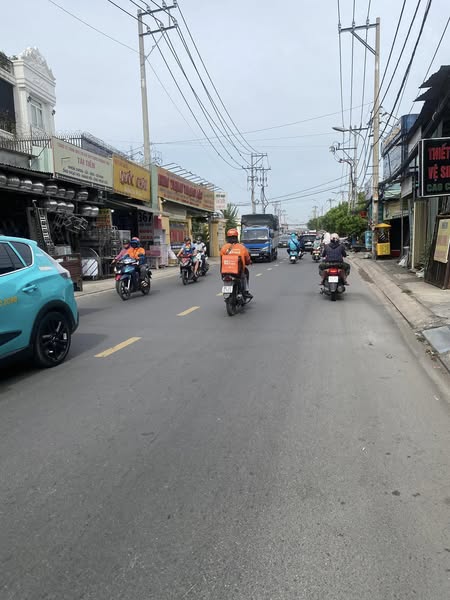 ????????Bán Nhà Mặt Tiền (6mx13m) 76m2, đường Thạnh Xuân 18 , PHƯỜNG TX. Q12, Giá 6xty TL thiện chí