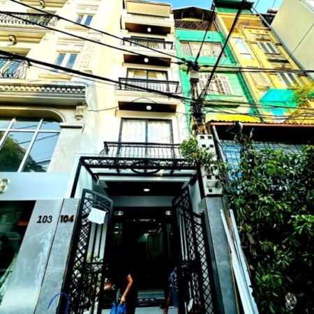 Siêu phẩm nhà mới phố Thọ lão, quận Hai Bà Trưng, hà Nội. Ô tô đỗ cửa 5 tầng 44m2 giá 12.8 tỷ