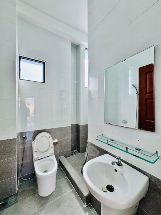 NHÀ BÁN NGAY TRUNG TÂM ĐƯỜNG PHAN VĂN TRỊ – PHƯỜNG 10 – GÒ VẤP