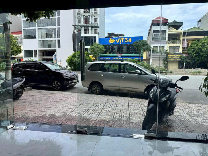 SIÊU PHẨM MẶT PHỐ- HỒNG TIẾN-VỊ TRÍ KIM CƯƠNG- MẶT TIỀN RỘNG