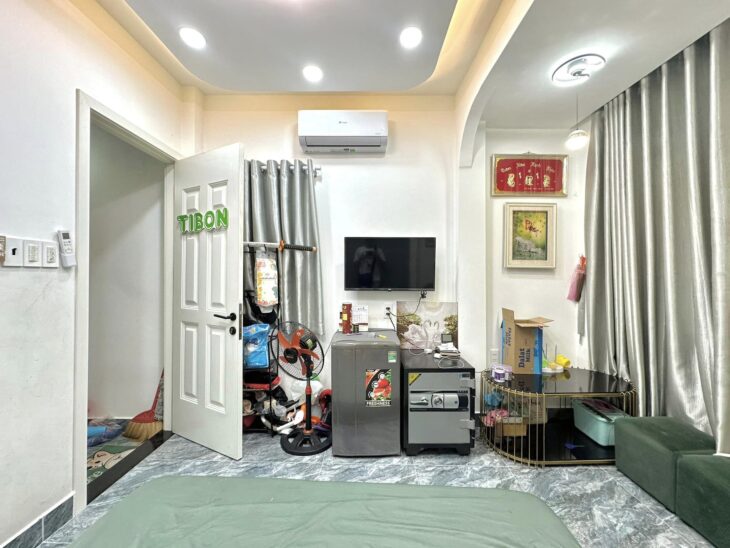 Cần Bán Gấp! Nhà 4 Tầng, 36,5m² Tại Ngọc Thụy Long Biên, Full Nội Thất, Giá Tốt – 0902318197