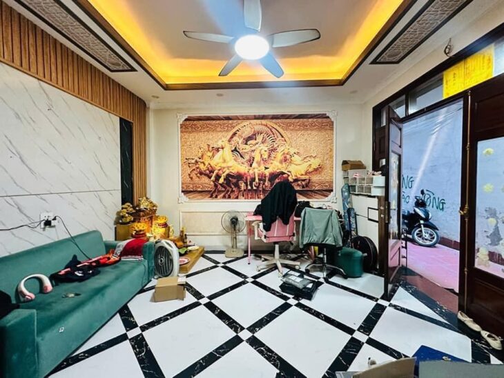 BÁN NHÀ LẠC LONG QUÂN – TÂY HỒ, DT32M2, 5 TẦNG, 3 P NGỦ, Ở LUÔN, GẦN HỒ TÂY (chỉ 7.88 t.ỷ)