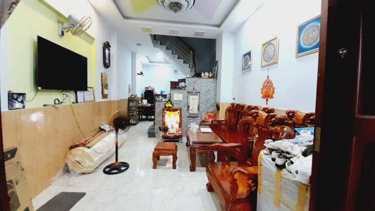 Bán nhà Hẻm xe hơi Hòa Hảo Phường 5 Quận 10, 3.7×12, 2 tầng chỉ 5,2 tỷ