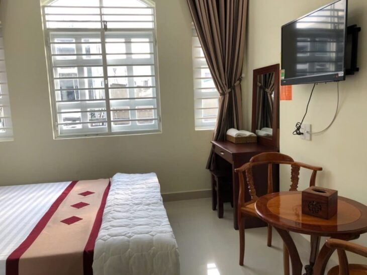 Tân Phú giáp Q.11 – NHÀ TRỌ CAO CẤP 2 MT HẺM 8M – DTSD 622 m2 – DÒNG TIỀN 100TR/ TH