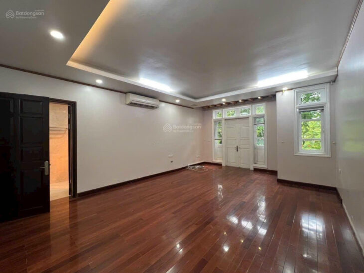 Bán biệt thự Ciputra view công viên và sân golf, thiết kế đẹp nội thất đầy đủ, gần Hồ Tây – Lotte