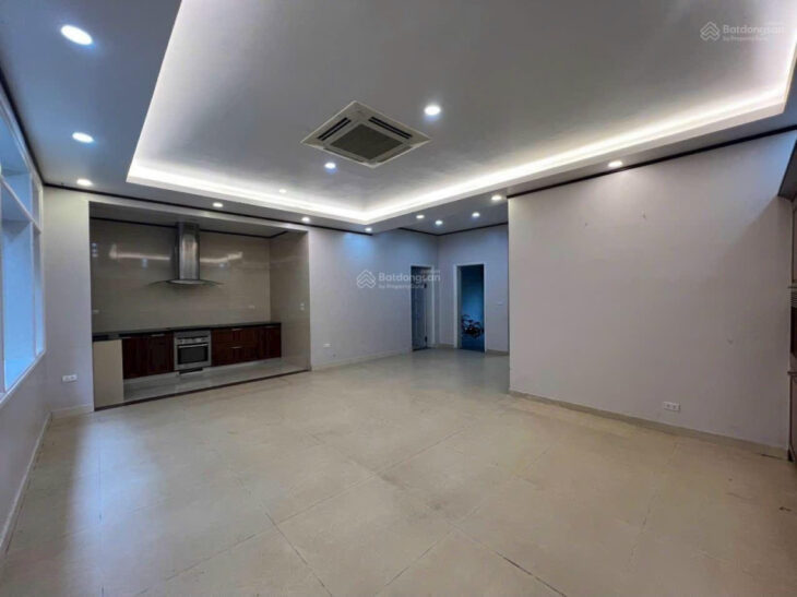 Bán biệt thự Ciputra view công viên và sân golf, thiết kế đẹp nội thất đầy đủ, gần Hồ Tây – Lotte